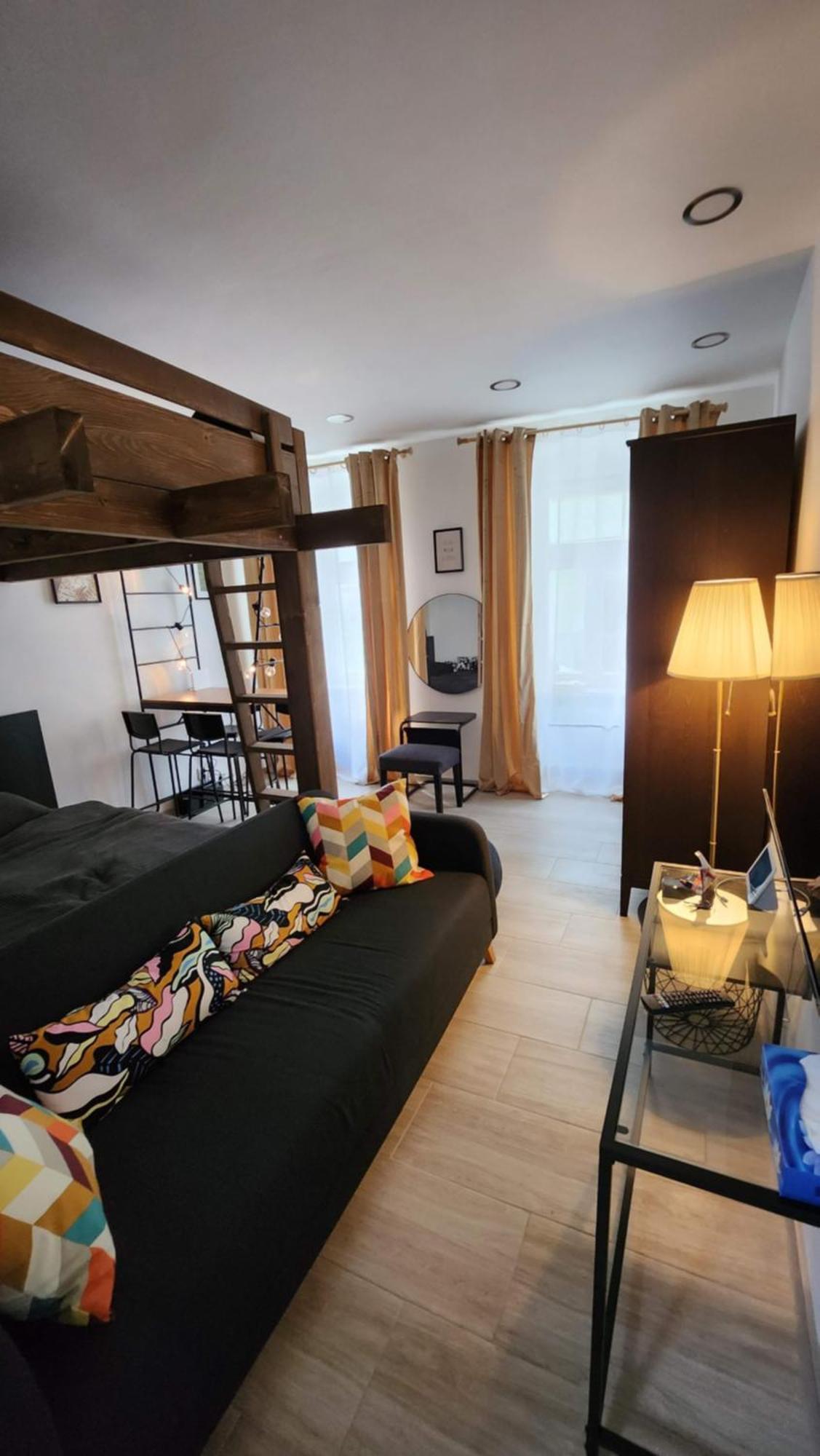 Centrum Divadelni Apartamento Karlovy Vary